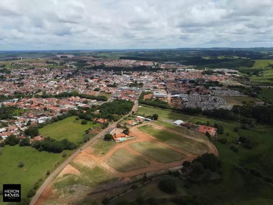 LOTEAMENTO FECHADO -?TIMA LOCALIZA??O-S?O MIGUEL ARCANJO - SP-VILA TOMAZ